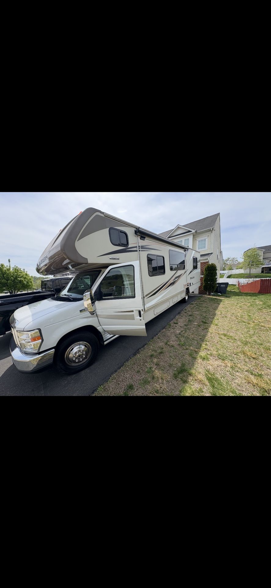 Motorhome Winnebago