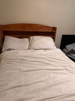 Wood bed frame