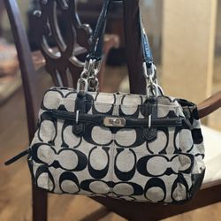 Coach Black/Gray Chelsea Signature Jacquard And Leather Satchel Handbag 17806