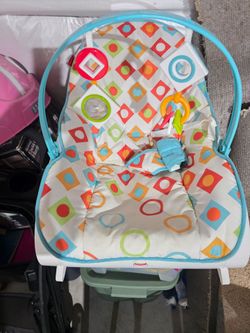Fisher-Price Infant-to-Toddler Rocker – Geo Diamonds Pattern