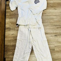 Karate martial Arts Costume 3 Set Size 0 00 And 2
