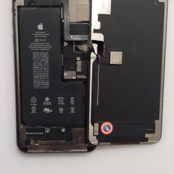 Phones For Parts Or Repair! 