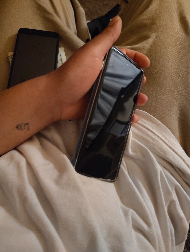 Motorola Edge