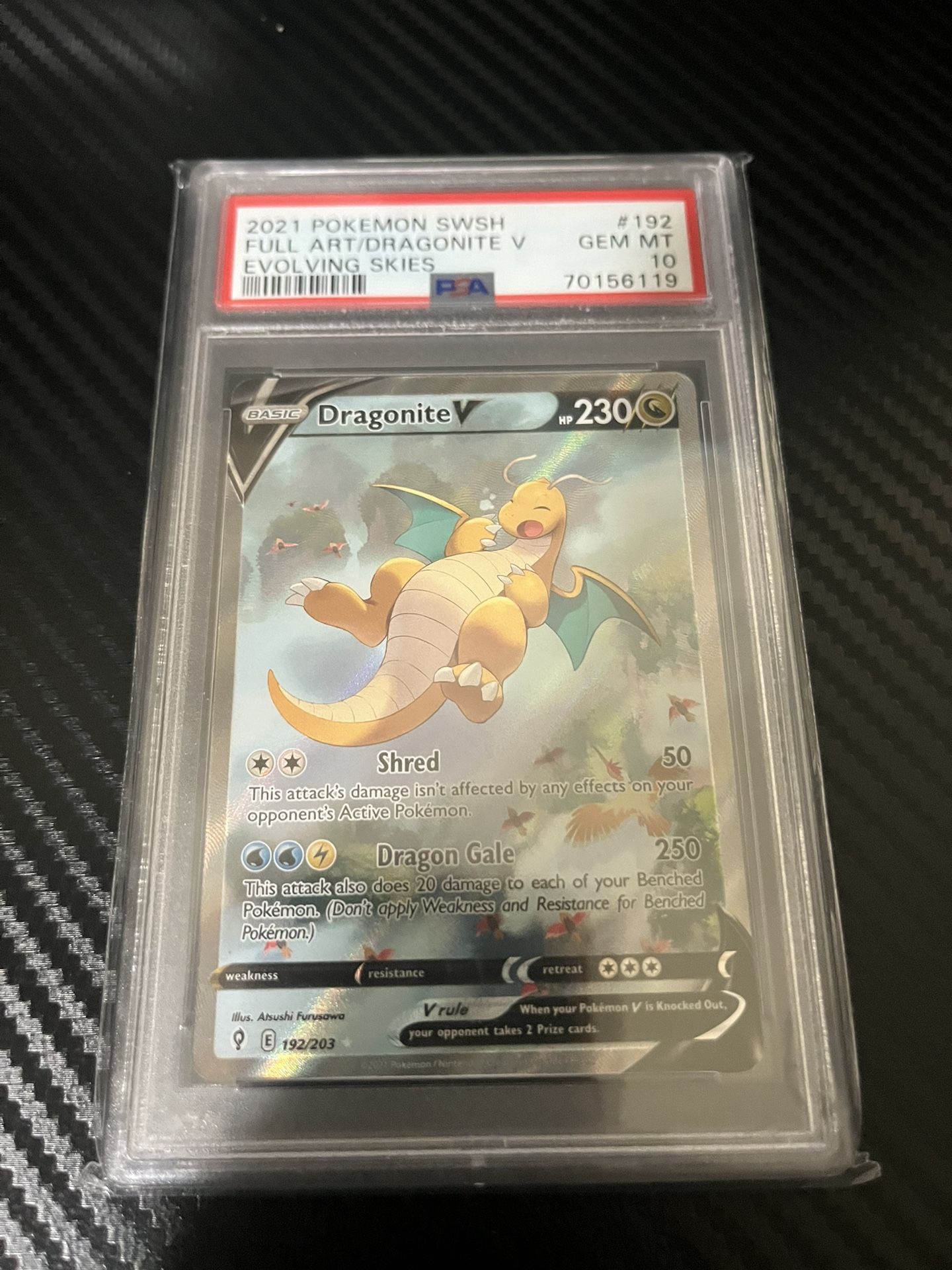 Pokemon Card Dragonite V