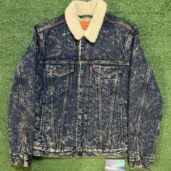 Levi Sherpa jean jacket acid wash