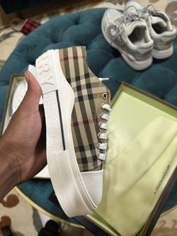 burberry women size 38