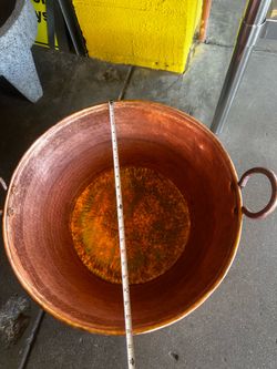 USED ITEM. copper cazo for carnitas or kettle corn