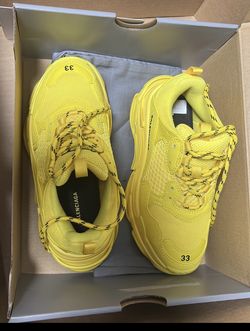 Balenciaga Yellow Kids Triple Sneakers Size 33 for Sale in Yonkers