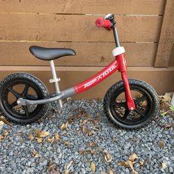 Radio Flyer Stride Along Bike