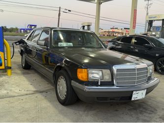 1990 Mercedes-Benz 420-Class