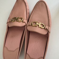 Salvatore Ferragamo Flat Loafers