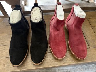 Size 10.5 men’s suede boots