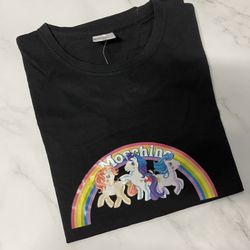 size M Girls and women T-shirts, black, unicorn