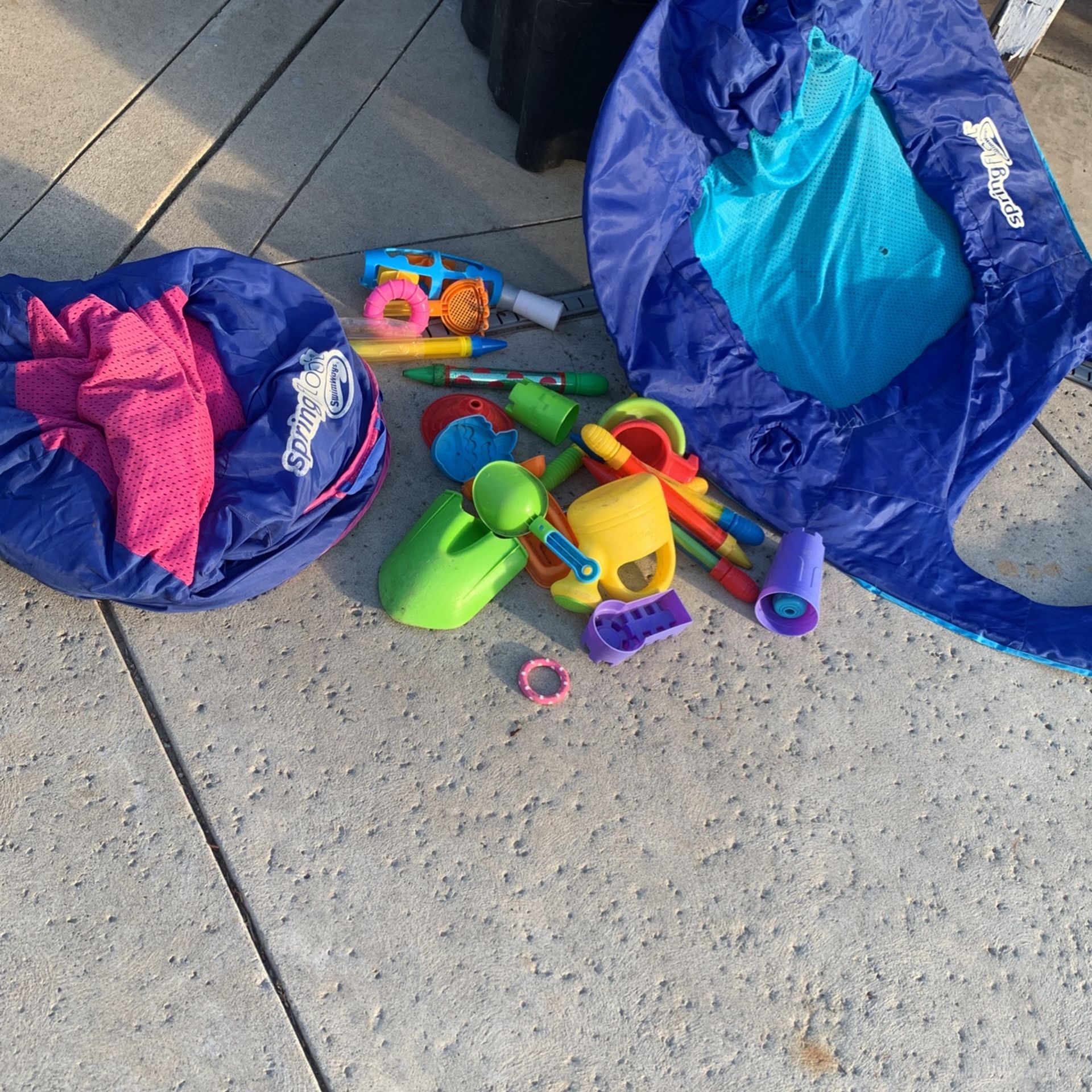 2 Float Lounge Chairs And Sand Toys