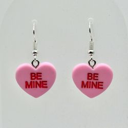 💗 Cute pink conversation heart Be Mine Valentine earrings