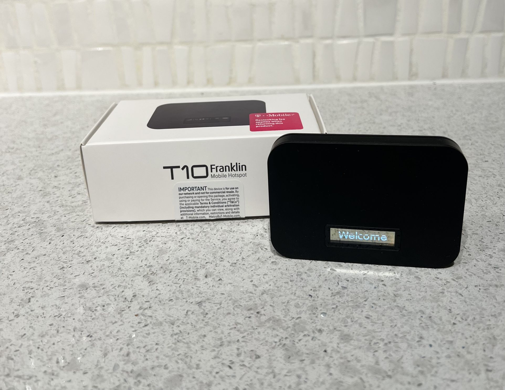 T10 Franklin Mobile Hotspot – Like New