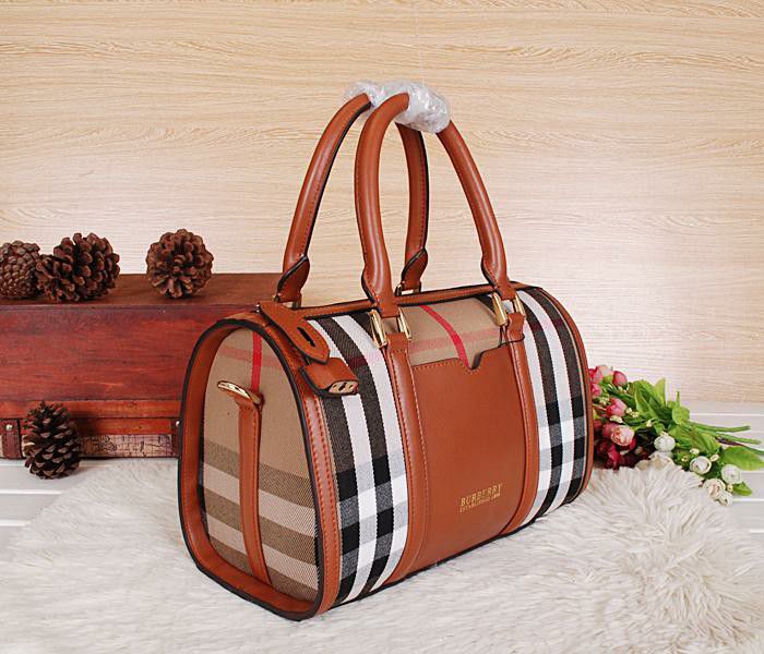 Burberry leather doctors bag