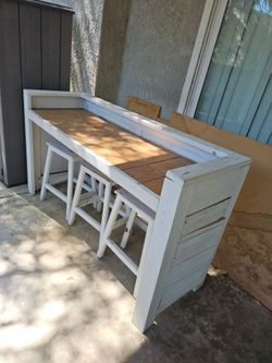 Outdoor Wood Bar Table with Stools