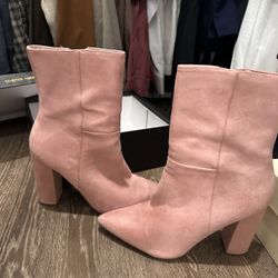 Elegant Pink Women's Boots