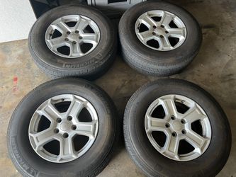 JEEP original Rims + Tires
