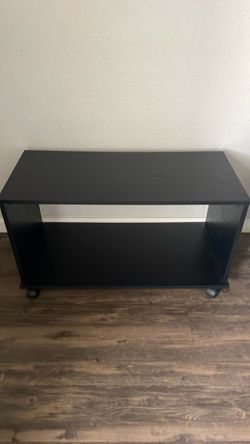 Free table with wheels