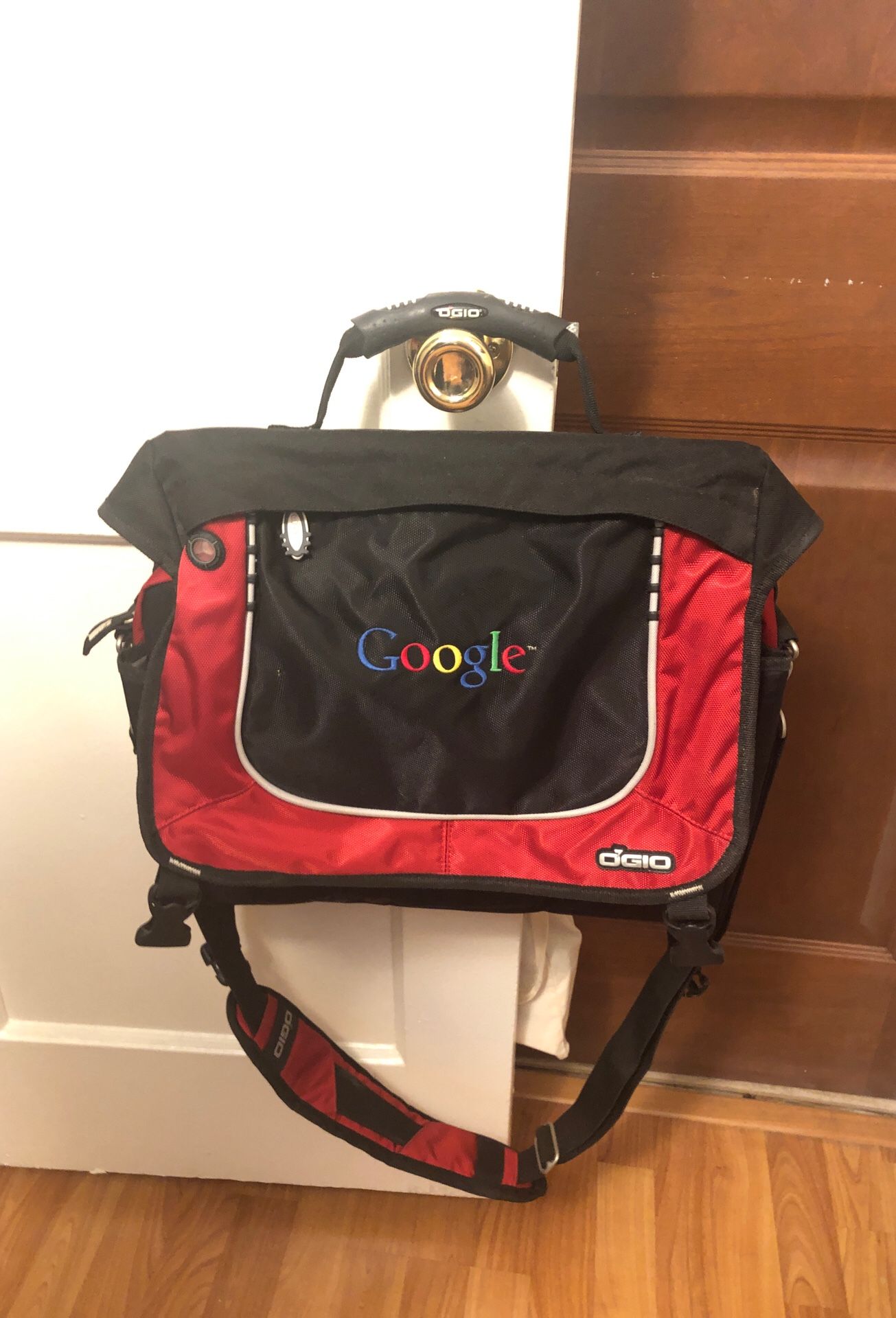 Google Laptop Bag