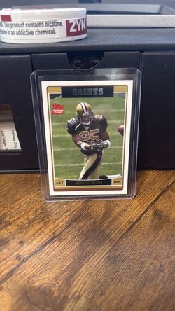 Reggie Bush Topps Rookie Card New Orleans Saints