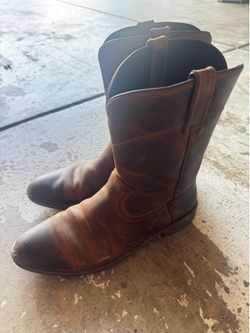 Men’s Justin Boots 12D