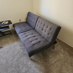 Gray Sofa Futon / Pull Out / Come Back