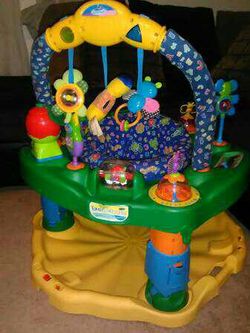 Electronic baby exersaucer! SMART STEPS