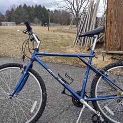 GT Outpost Trail Bike 18" $100 OBO