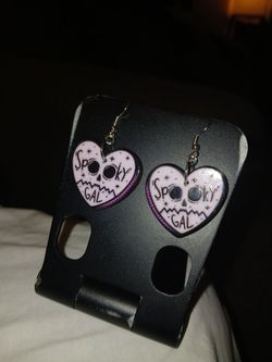 Spooky Gal Heart Skull Dangle Earrings
