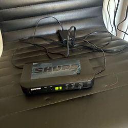 Shure BLX4 Wireless Receiver