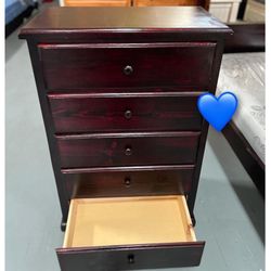 Pinewood Dresser ( White $269 )