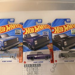 Hot Wheels 83 Chevy Silverado