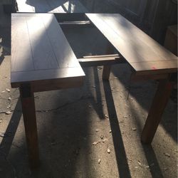 Dinning Table