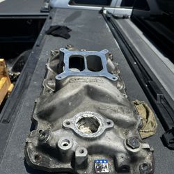 Edelbrock Intake Manifold 