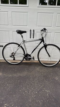 Trek hybrid bike
