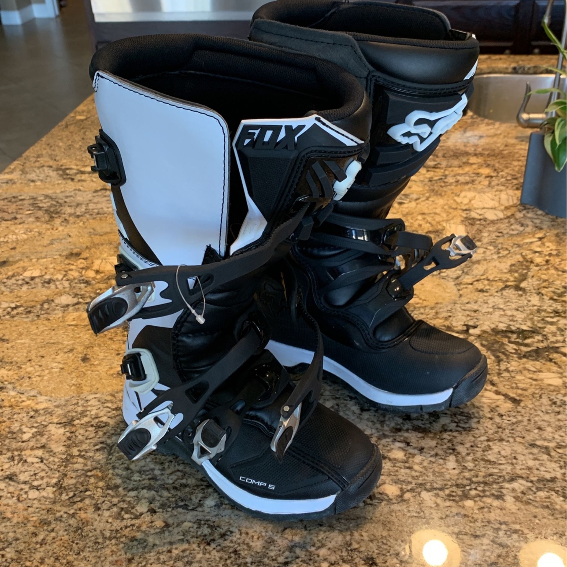 Fox Racing Motocross Boots Comp5 W5 Tracker ATV Motorcycle Off Road Black