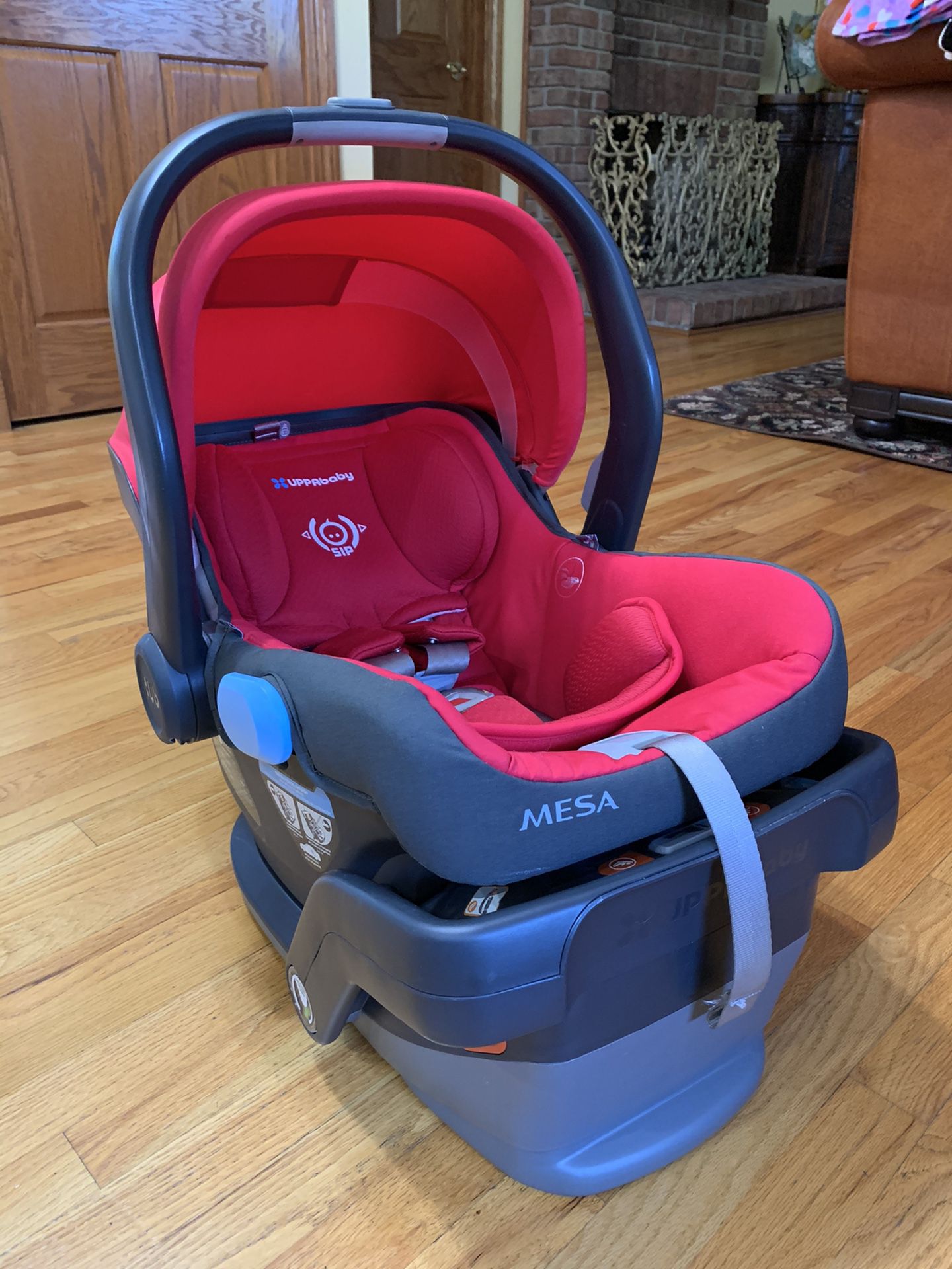 Uppababy Infant Car seat!