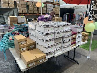 $$ Warehouse SHOE SALE$$ 👀👀