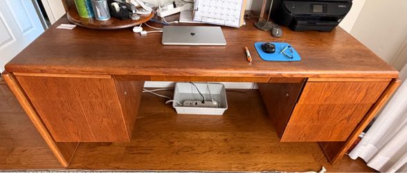 FREE Desk