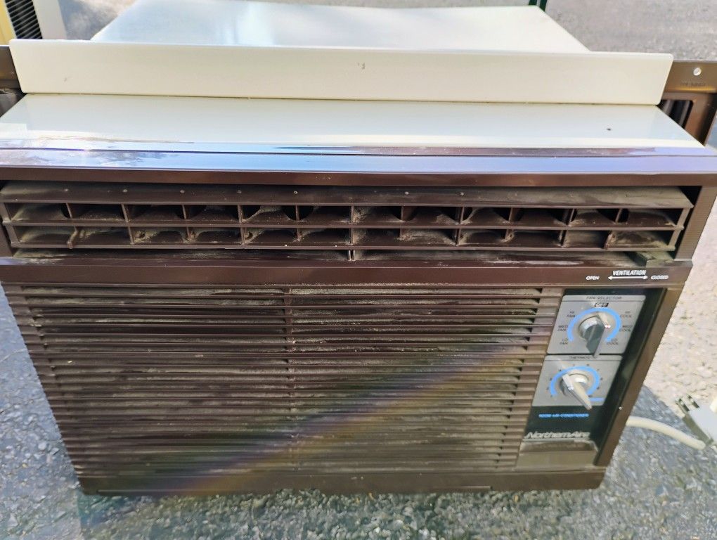 5000 BTU Air Conditioner
