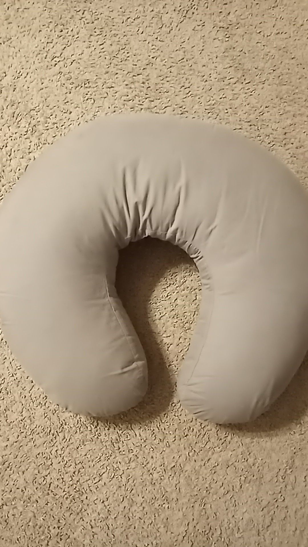 Nursing pillow