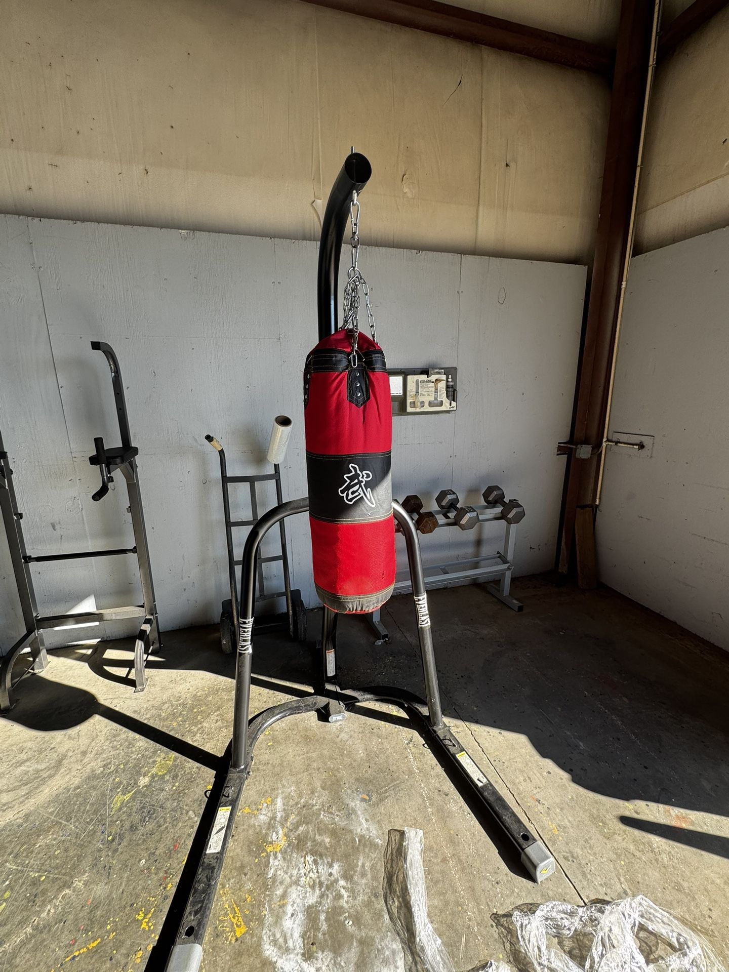 Boxing/punching Bag