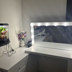Vanity 