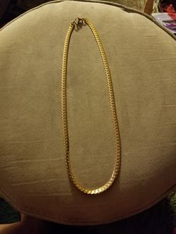 Cuban link chain 22"