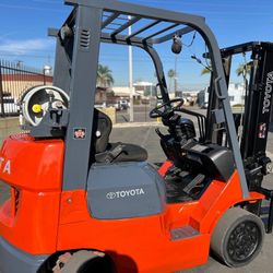TOYOTA forklift For Sale 