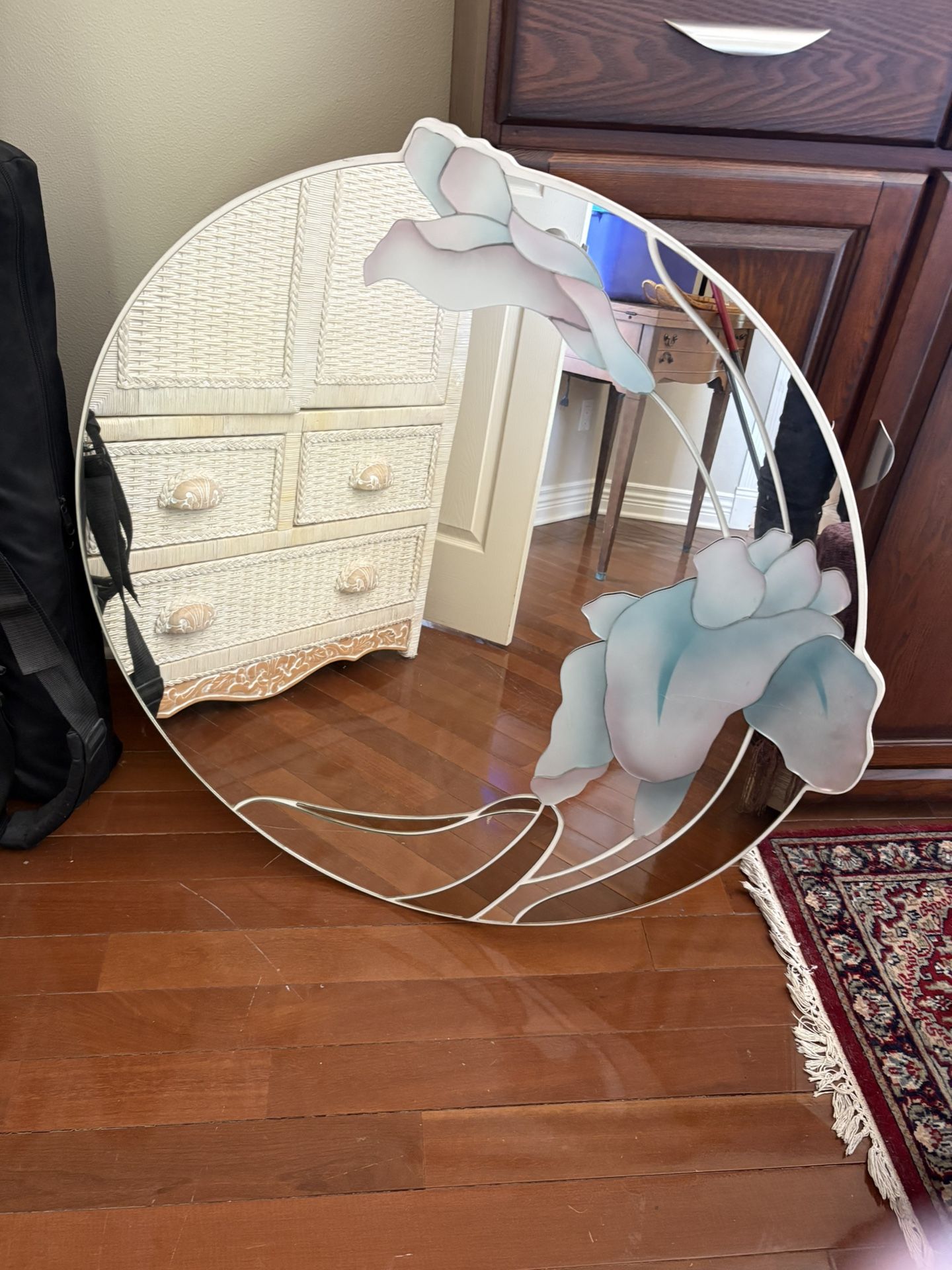 38” Round Mirror