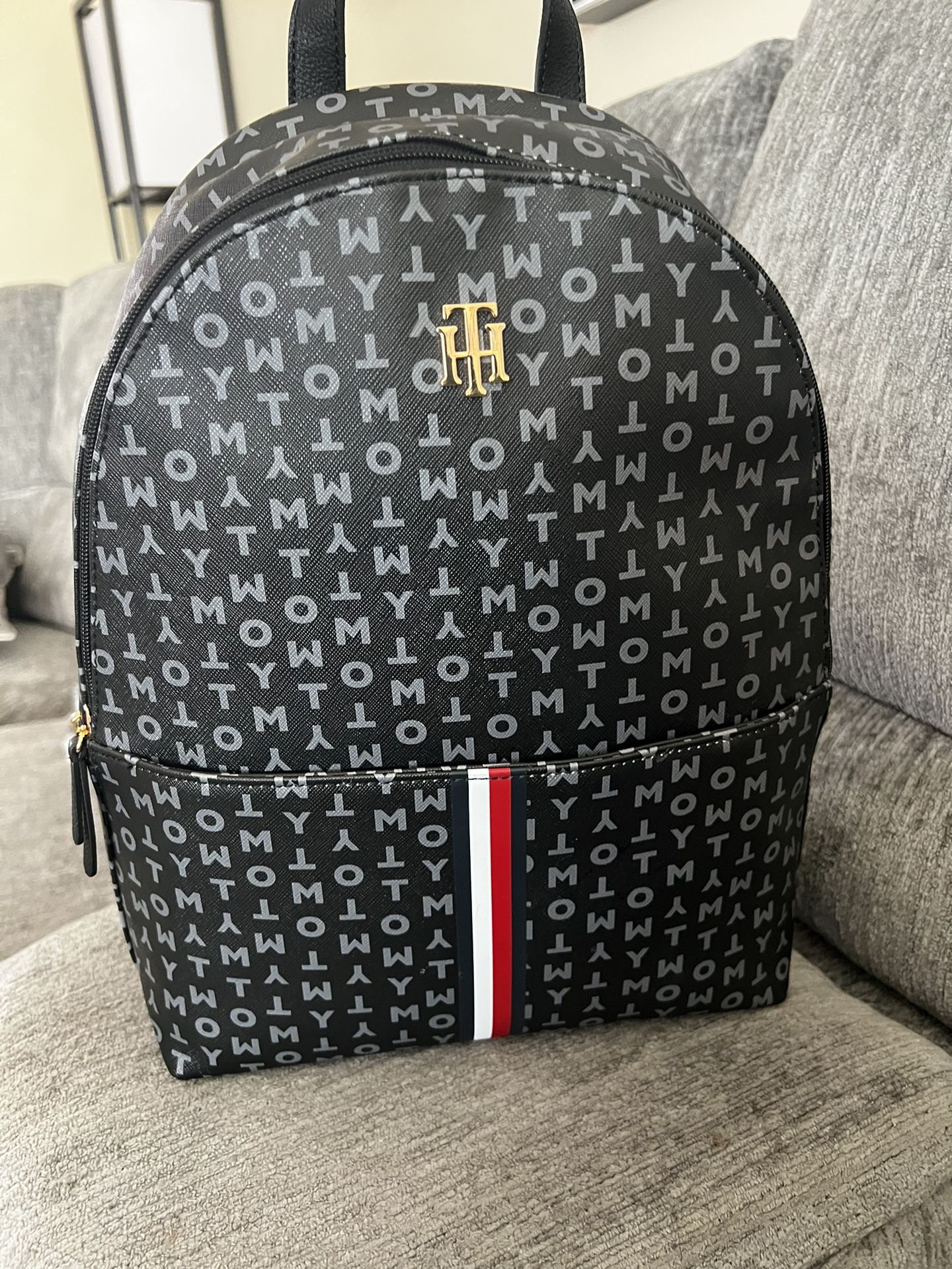 Tommy Hilfiger Purse 